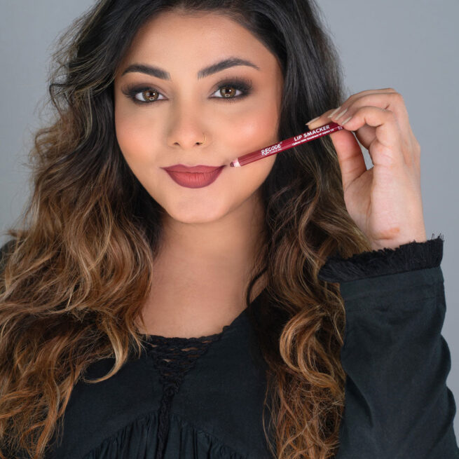 Matte Lip Liner Smacker with Smudge Proof Formula -1.20 G