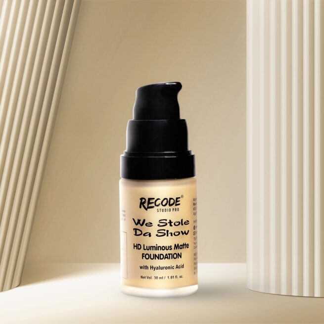 03 HD Luminous Matte Foundation 30 ML 03 Sindhu